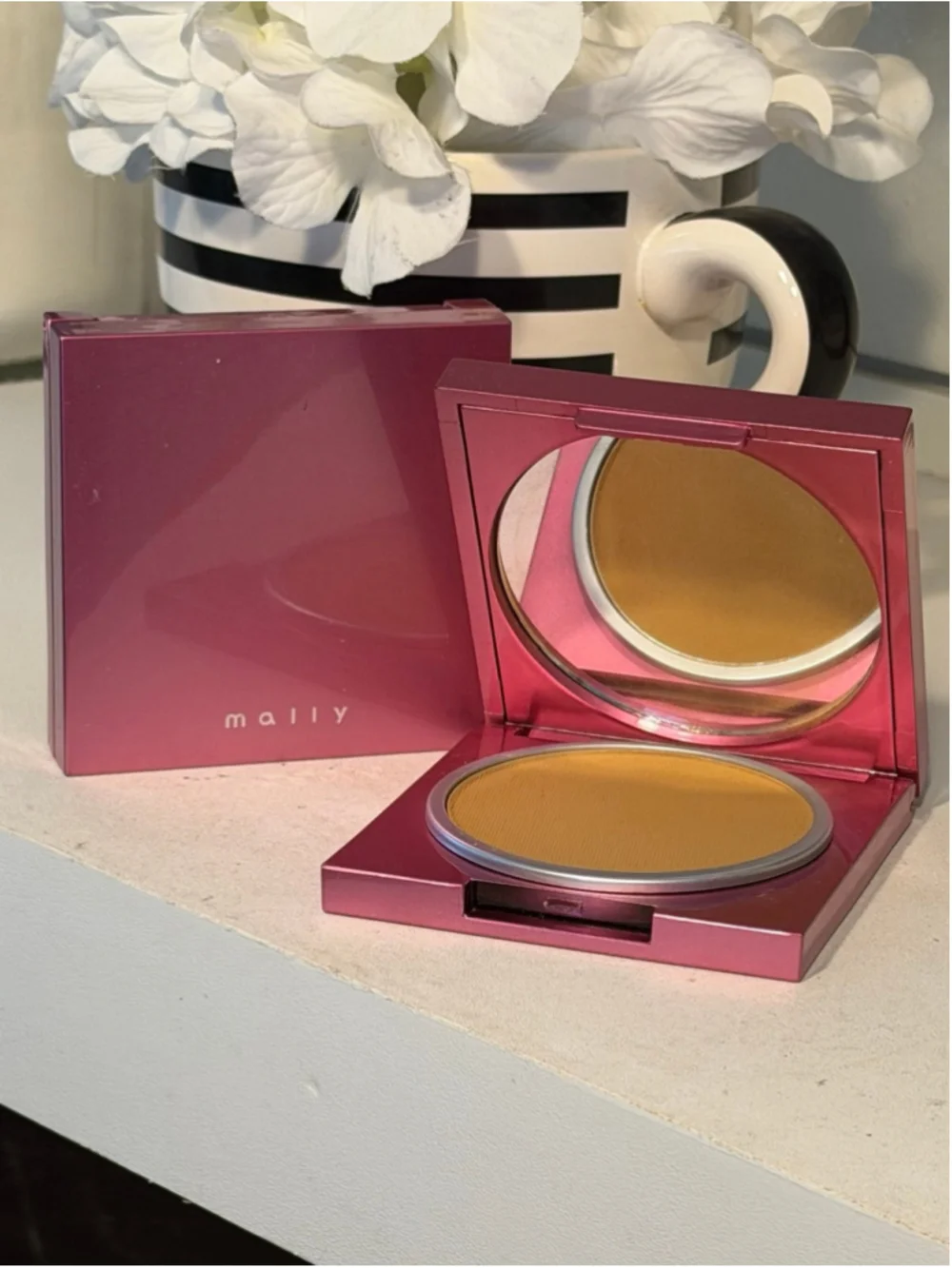 MALLY Visible Skin Bronzer LIGHTER 0.35 oz NEW
